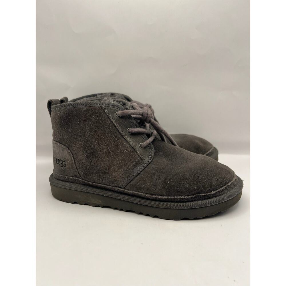 Ugg Neumel Chukka Suede Gray Boots Kids Size 5